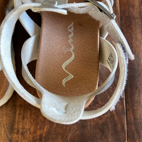 Nina Girls Silver Sandals Size 1 - Picture 5 of 6